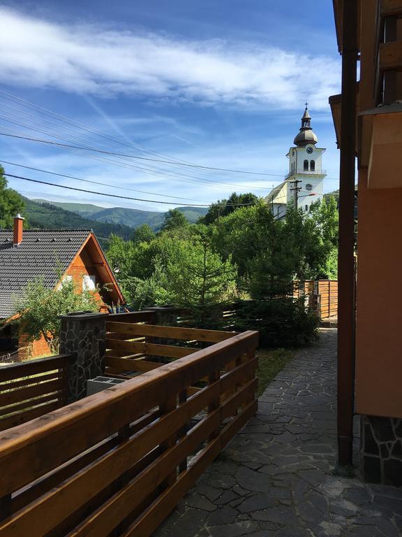 Holiday Home Skalka Mýto pod Ďumbierom Kültér fotó